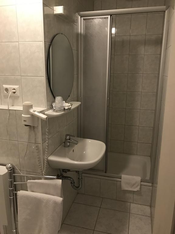 Hotel Junkerhaus Bad Salzuflen Szoba fotó