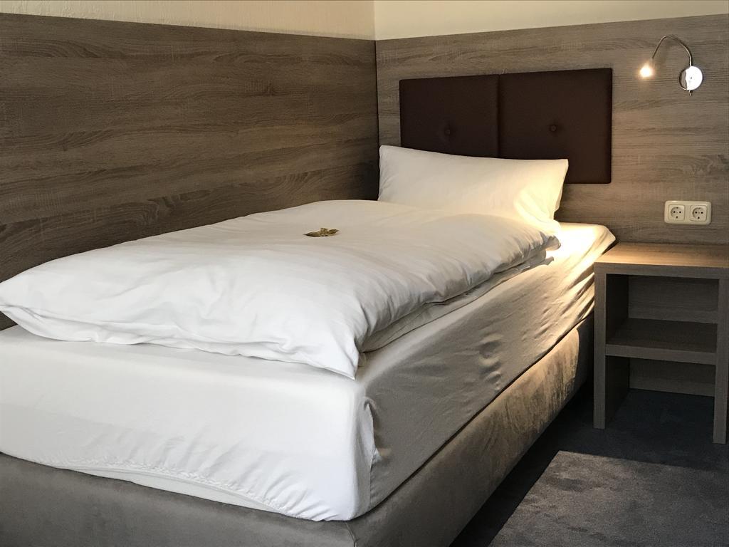 Hotel Junkerhaus Bad Salzuflen Szoba fotó